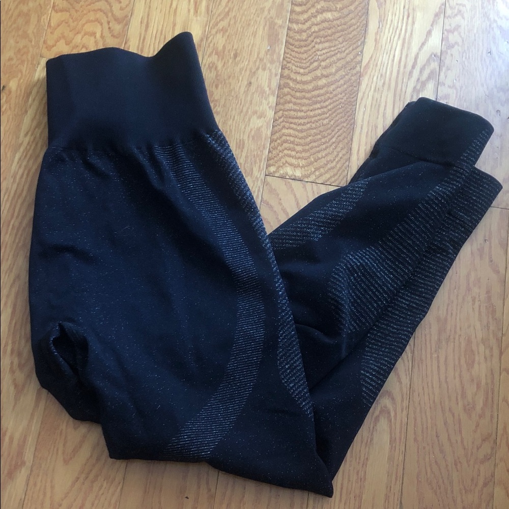 $5 for $25 Women’s Sweaty Betty Black Sparkle Leggings